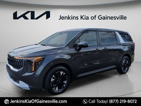 New 2026 Kia Carnival LXS FWD image 10
