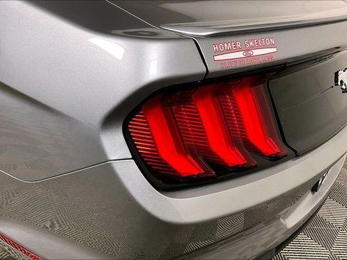 Used 2022 Ford Mustang Premium image 28