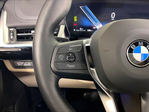 Used 2025 BMW X1 xDrive28i w/ Convenience Package AWD/4WD image 18