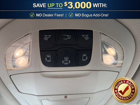 Used 2024 Chrysler Pacifica Touring-L image 30