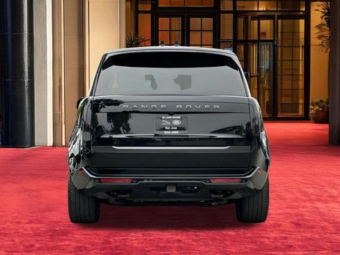 Used 2024 Land Rover Range Rover Autobiography AWD/4WD image 9