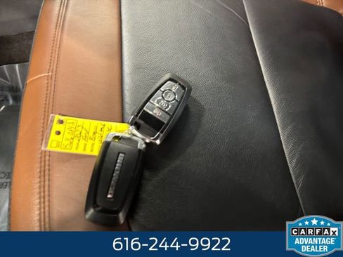 Used 2023 Ford Bronco Outer Banks image 26