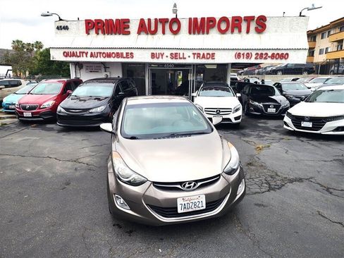 Used 2013 Hyundai Elantra GLS w/ Preferred Pkg image 11