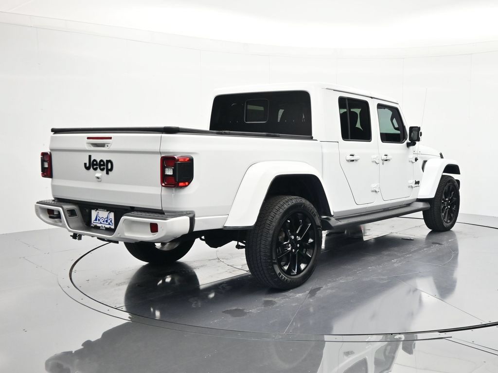 Used 2021 Jeep Gladiator Overland AWD/4WD image 5