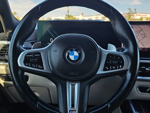 Used 2023 BMW X7 M60i w/ Executive Package AWD/4WD image 74