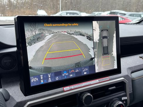 Used 2024 Toyota Tacoma Trailhunter Hybrid Double Cab image 21