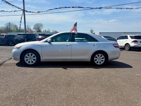 Used 2008 Toyota Camry Hybrid image 2