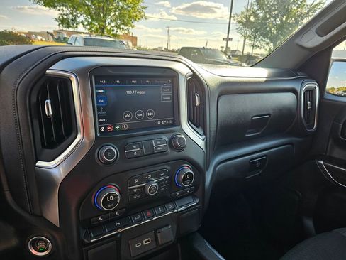 Used 2022 Chevrolet Silverado 1500 LT Trail Boss w/ Safety Package image 29