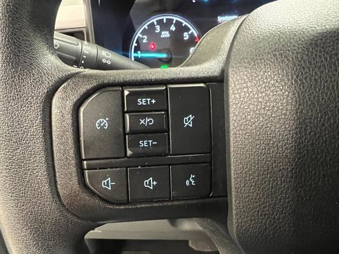 Used 2025 Ford F250 XLT image 35