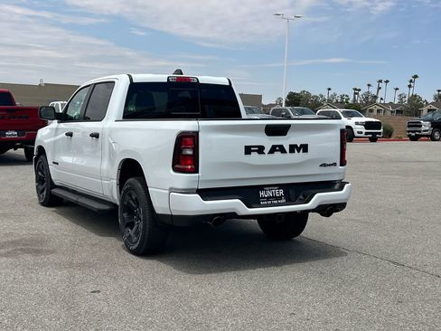 New 2026 RAM 1500 Express AWD/4WD image 4