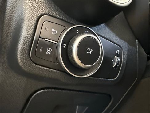 Used 2018 Alfa Romeo Stelvio Sport w/ Quick Order Package 22J Sport image 18