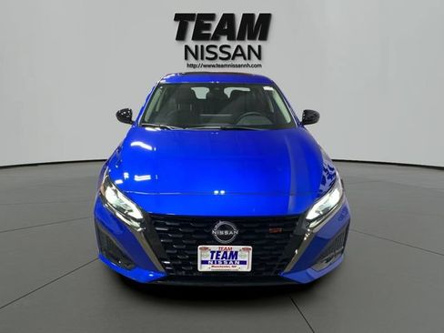 Certified 2025 Nissan Altima 2.5 SR w/ SR Premium Package AWD/4WD image 3