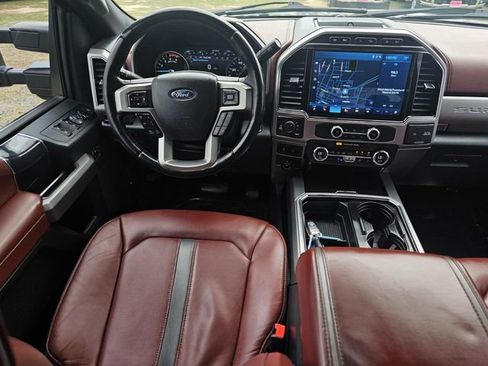 Used 2022 Ford F350 Platinum image 14