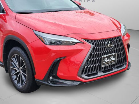Certified 2024 Lexus NX 250 FWD w/ Towing Package (2000 Lbs) image 34
