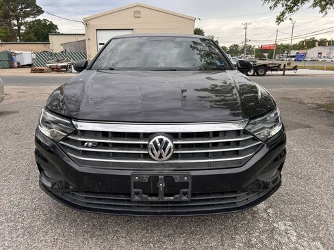 Used 2019 Volkswagen Jetta R-Line FWD image 3