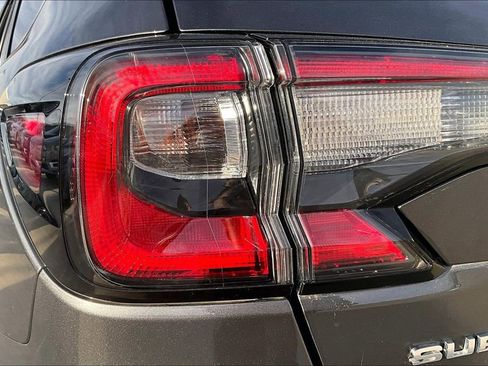 Used 2022 Subaru Outback Premium w/ Popular Package #1 image 39