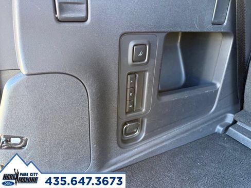 Used 2025 Ford Expedition Active AWD/4WD image 30