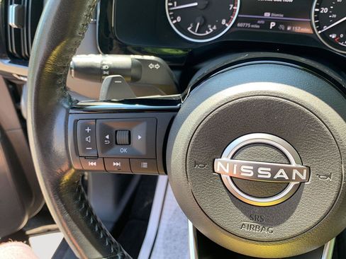 Used 2022 Nissan Pathfinder SV w/ SV Premium Package AWD/4WD image 23