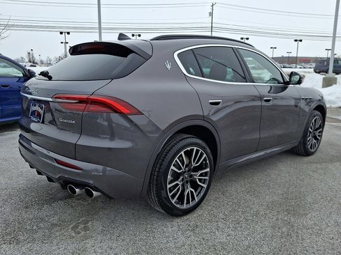 New 2025 Maserati Grecale GT AWD/4WD image 6