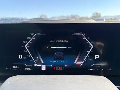 Used 2027 BMW X6 M60i AWD/4WD image 6