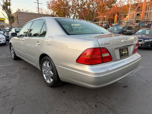 Used 2002 Lexus LS 430 image 7
