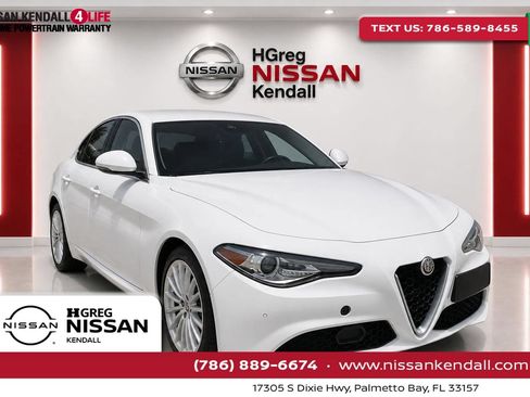 Used 2021 Alfa Romeo Giulia Sprint w/ Active Assist 1 Package RWD image 1
