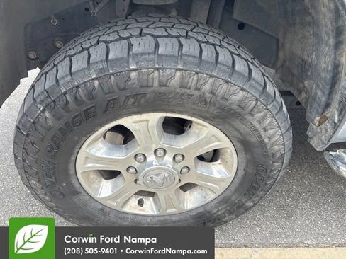 Used 2024 RAM 2500 Big Horn w/ Sport Appearance Package AWD/4WD image 19