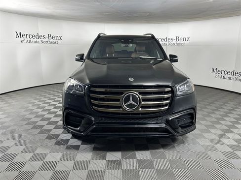 Certified 2024 Mercedes-Benz GLS 450 4MATIC w/ AMG Line Exterior image 2