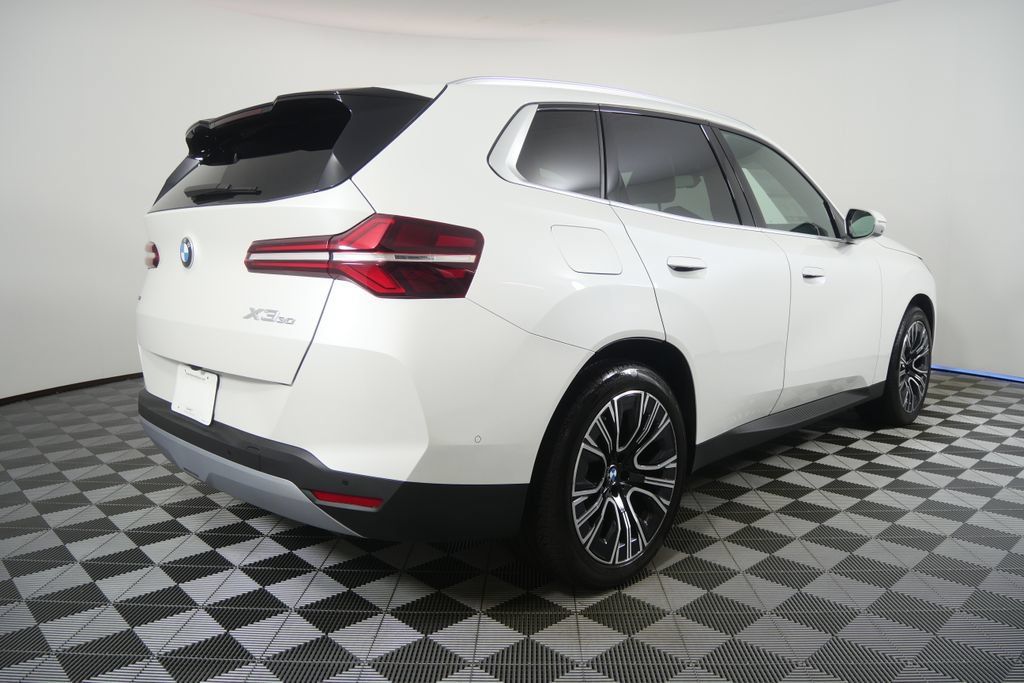Certified 2025 BMW X3 xDrive30i AWD/4WD image 4