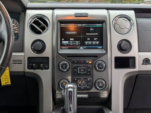 Used 2014 Ford F150 FX4 w/ Equipment Group 402A Luxury AWD/4WD image 16