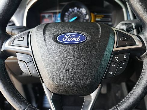 Used 2020 Ford Edge SEL w/ Convenience Package FWD image 13