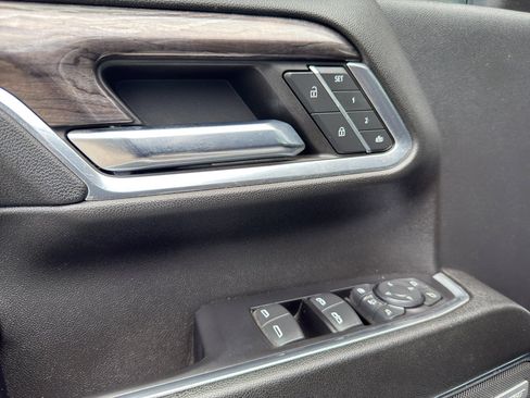 Used 2024 Chevrolet Silverado 3500 LTZ w/ LTZ Premium Package image 15