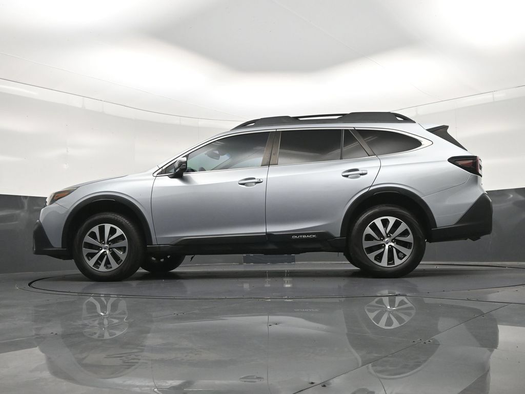 Used 2022 Subaru Outback Premium AWD/4WD image 23