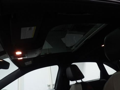 Used 2020 Volkswagen Jetta R-Line w/ R-Line Cold Weather Package image 12