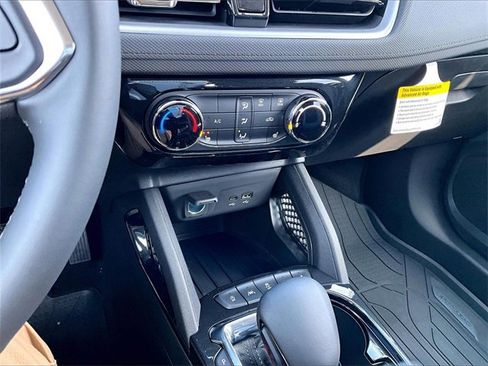 New 2026 Chevrolet TrailBlazer LT image 15