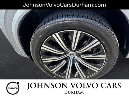 Used 2023 Volvo XC90 B5 Plus w/ Protection Package Premier AWD/4WD image 19