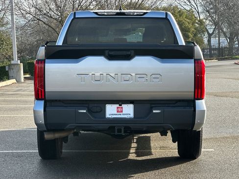 Used 2022 Toyota Tundra SR5 image 5