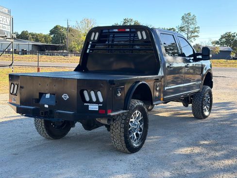 Used 2021 Ford F250 Lariat AWD/4WD image 7