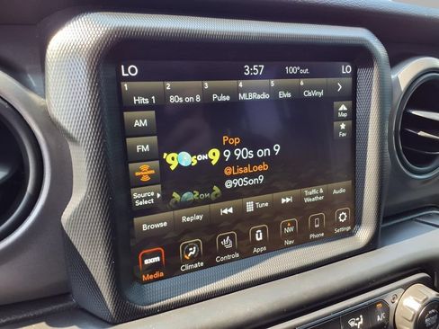 Used 2023 Jeep Wrangler Unlimited Sport AWD/4WD image 5