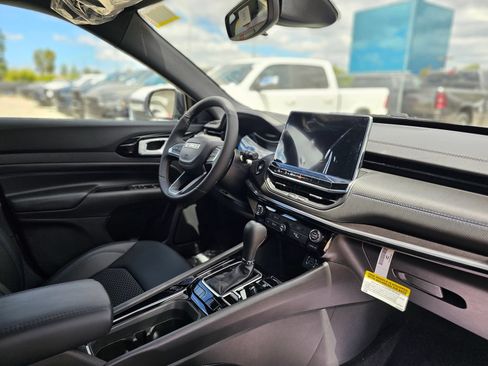 New 2026 Jeep Compass Latitude AWD/4WD image 24