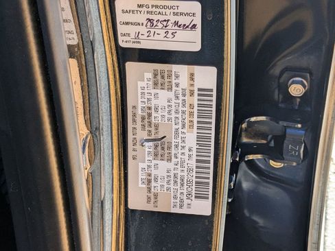 Used 2025 MAZDA CX-90 3.3 Turbo w/ Premium Sport Pkg image 32