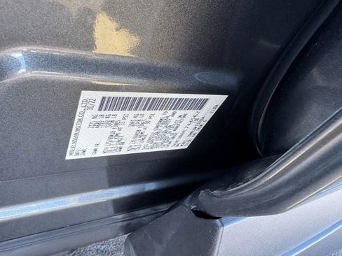 Used 2023 Nissan Rogue SV image 23