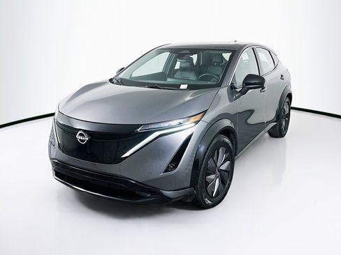 Used 2023 Nissan Ariya FWD image 3