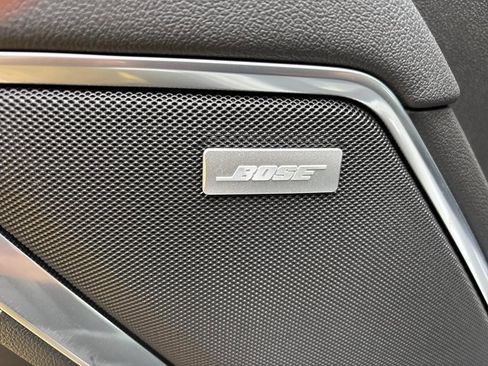 New 2026 GMC Sierra 1500 SLT image 24