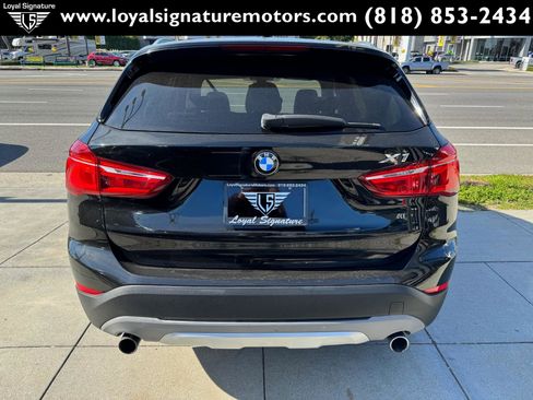 Used 2017 BMW X1 sDrive28i image 6