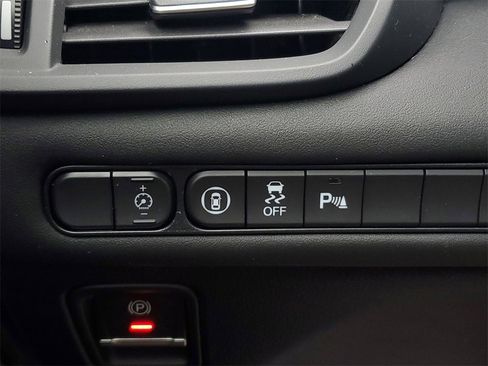 Certified 2022 Acura TLX w/ Technology Package image 29