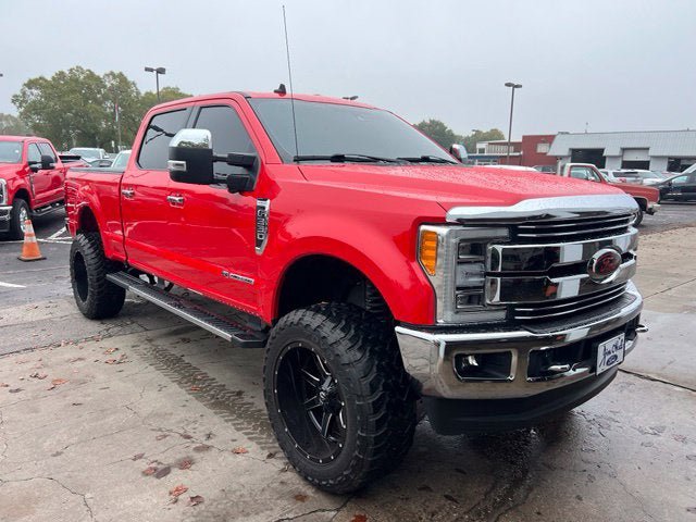 Used 2019 Ford F350 Lariat w/ Lariat Ultimate Package AWD/4WD image 1