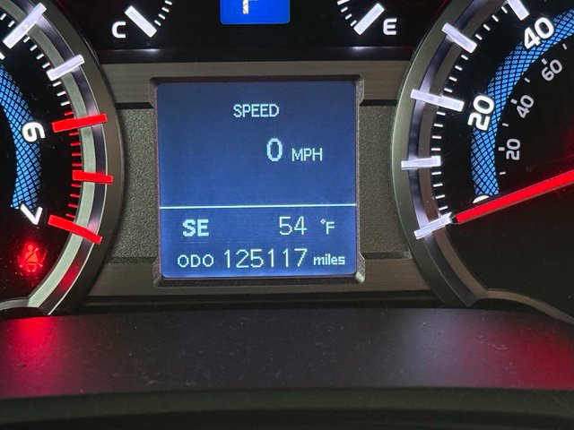 Used 2017 Toyota 4Runner TRD Off-Road AWD/4WD image 14