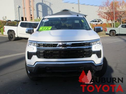 Used 2025 Chevrolet Silverado 1500 LT w/ LPO, Dark Essentials Package image 27