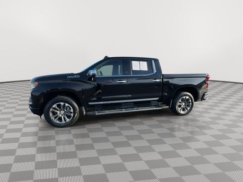 Used 2024 Chevrolet Silverado 1500 High Country w/ Technology Package image 5